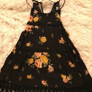 Flower Lacey tunic tank top